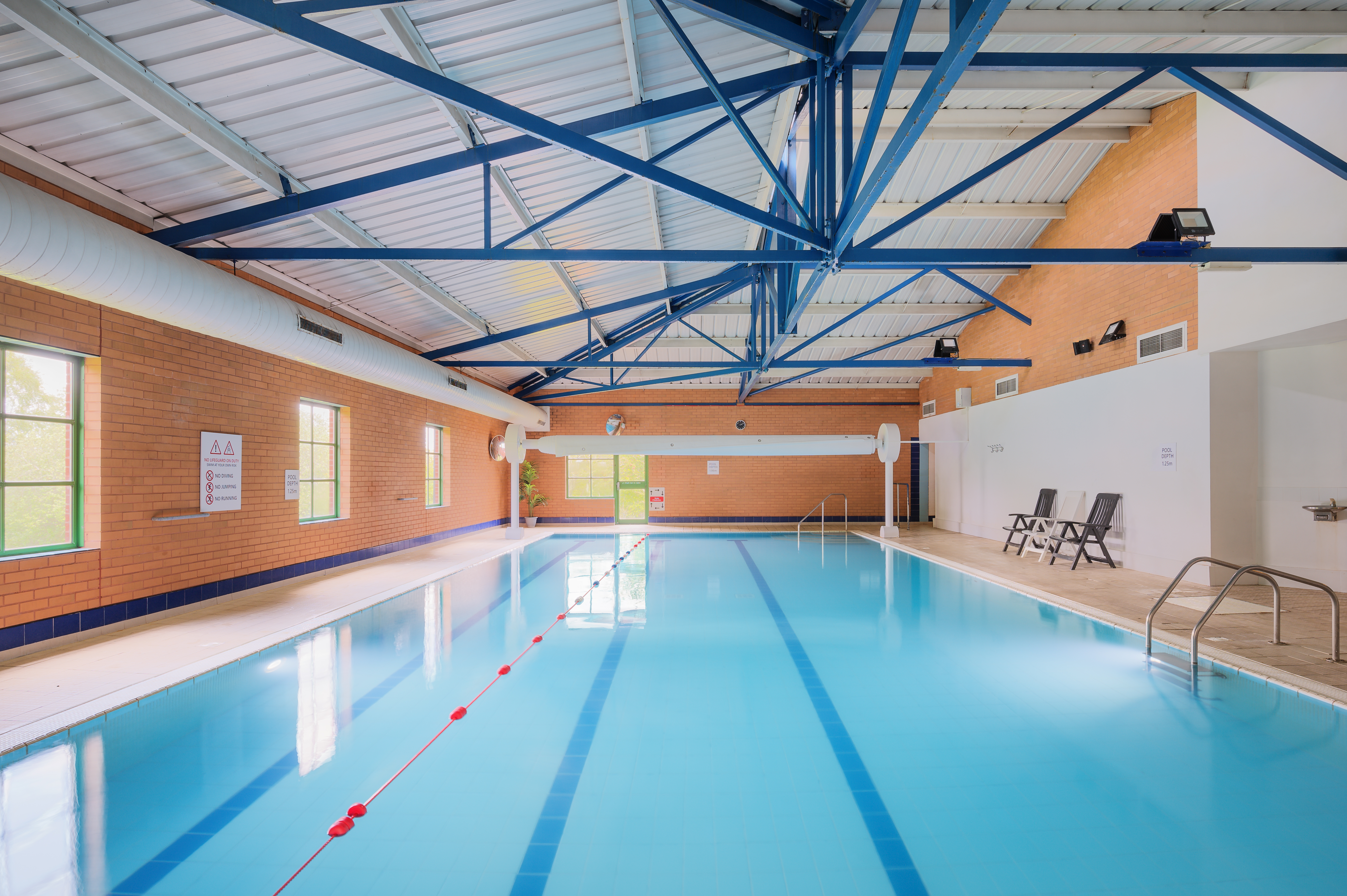 Holiday Inn Birmingham Swimming Pool.